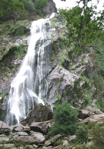 powerscourt-waterfall.jpg